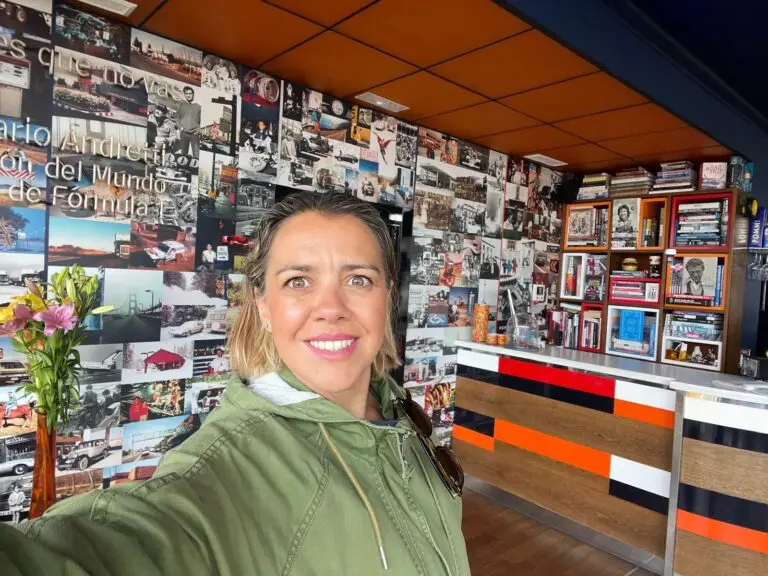 resotel analisis concepto raquel lora